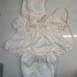 VTG Adorable Pink and White Baby Outfit